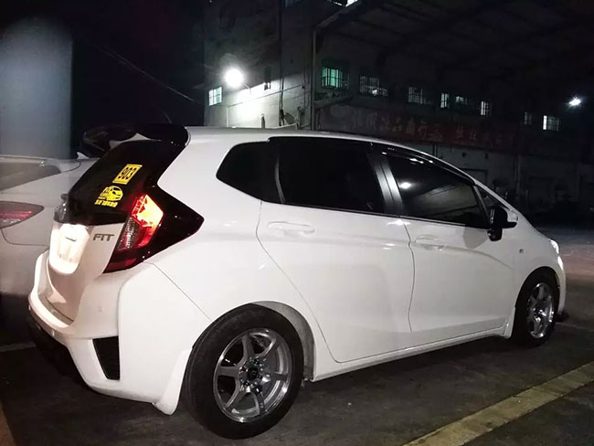 FORZUTO裝車圖